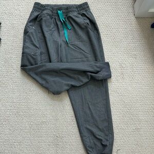 Zamora high waisted Figs joggers